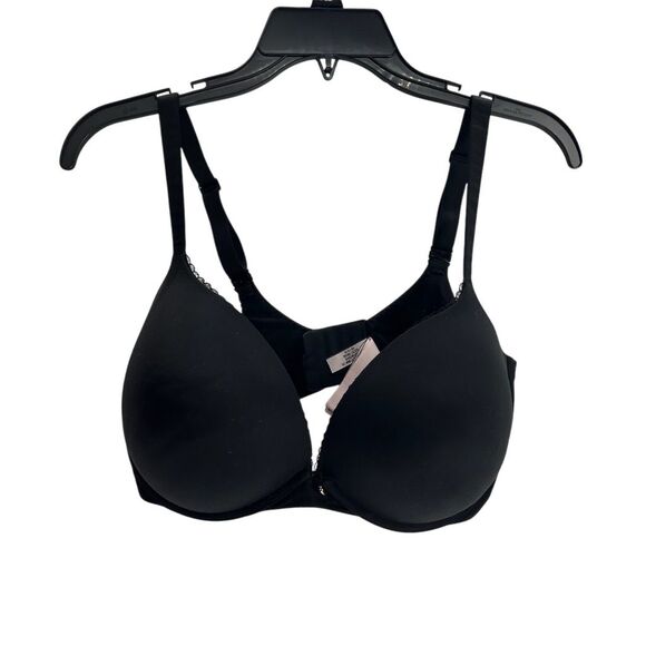 Victoria's Secret Black Lace Trim Push-Up Bra 40DDD 40F Underwire Padded EUC - Picture 1 of 9